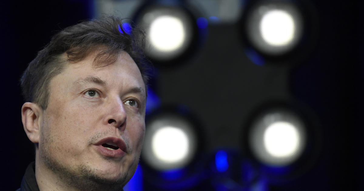 Elon Musk sells $7 billion in Tesla shares ahead of Twitter fight