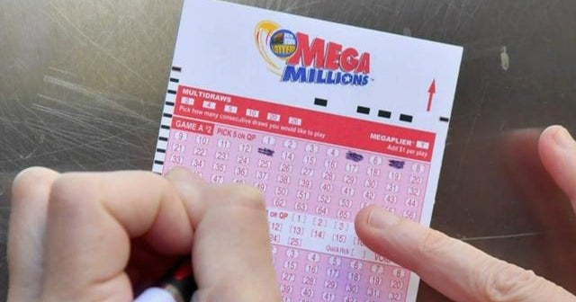 Odds not in your favor, as Mega Millions jackpot climbs to 0 million