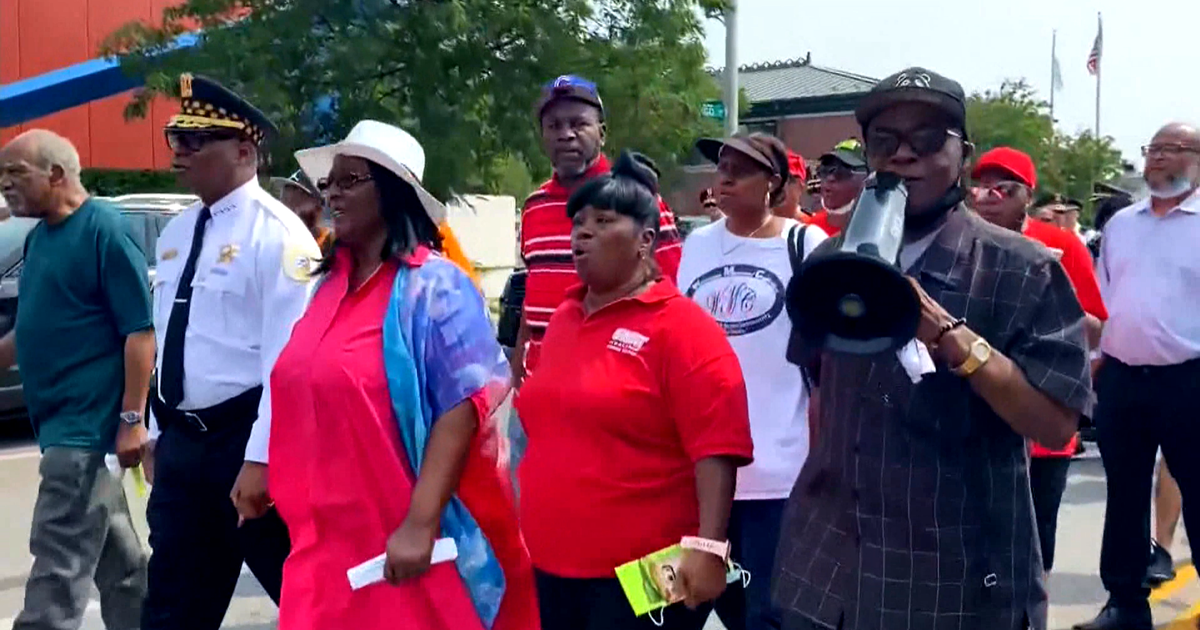 Searching for solutions to gun violence: West Garfield Park community leaders work to heal deep wounds - Vimarsana News