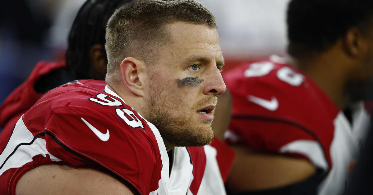 JJ Watt helps pays for grandfather's funeral services after fan tried to sell shoes to cover costs