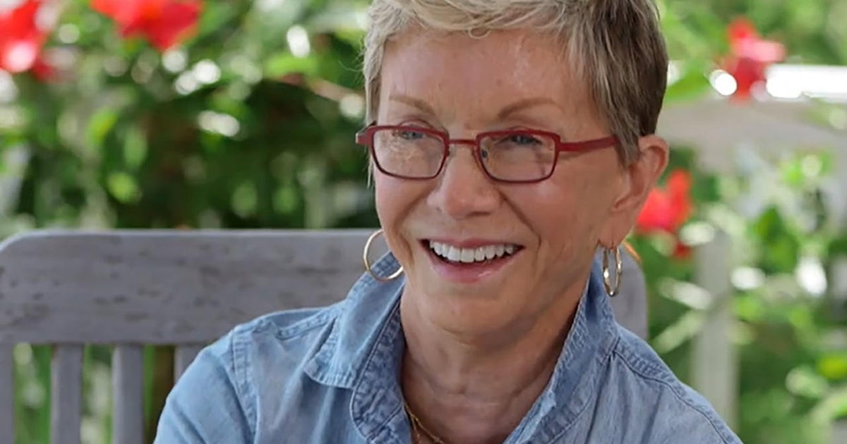 "Peter Pan" star Sandy Duncan still has a lot to "crow" about - CBS News