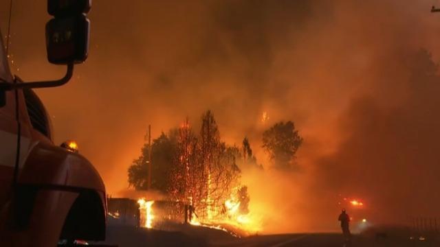 cbsn-fusion-massive-wildfire-in-california-forces-thousands-to-evacuate-thumbnail-1148085-640x360.jpg 