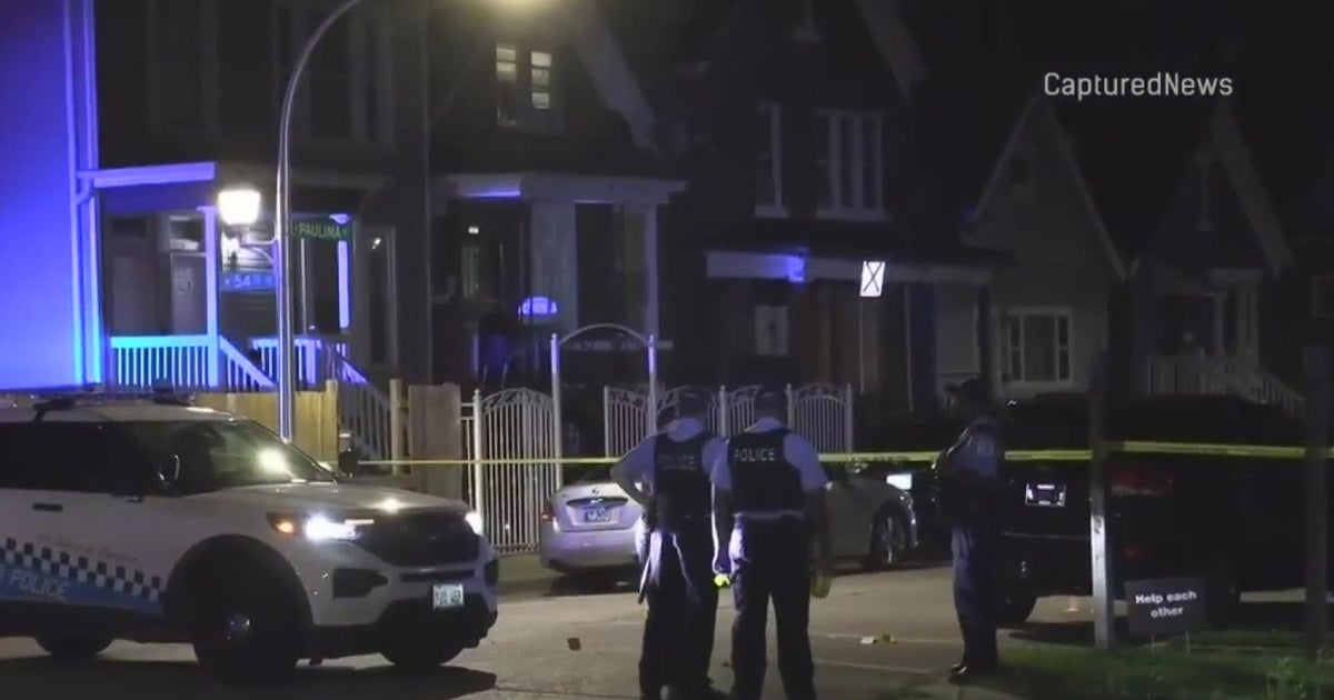 4 wounded, 2 critically in mass shooting in Back of the Yards CBS Chicago