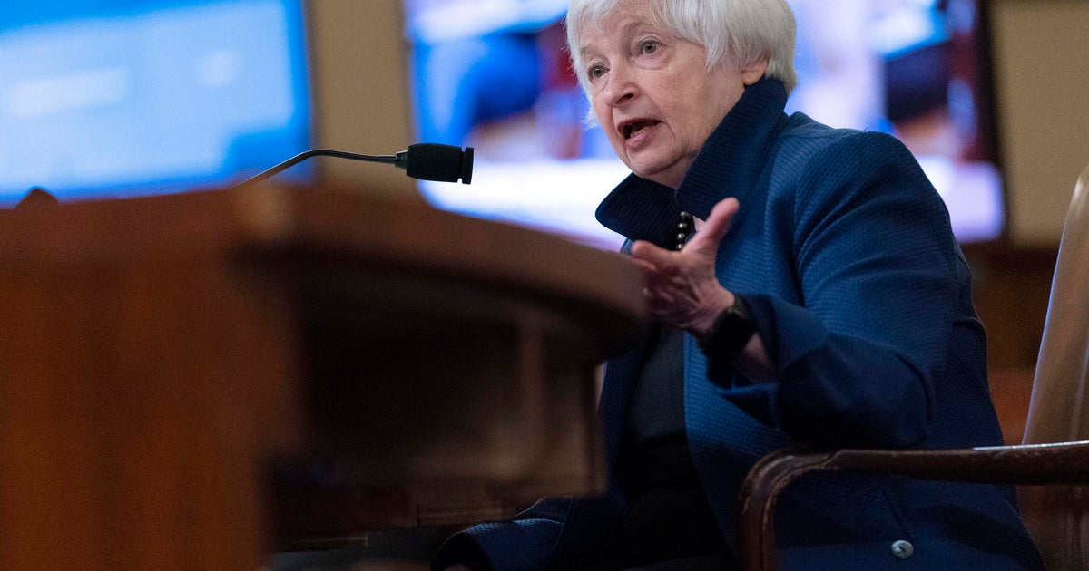 Yellen downplays U.S. recession risk ahead of key economic reports this week