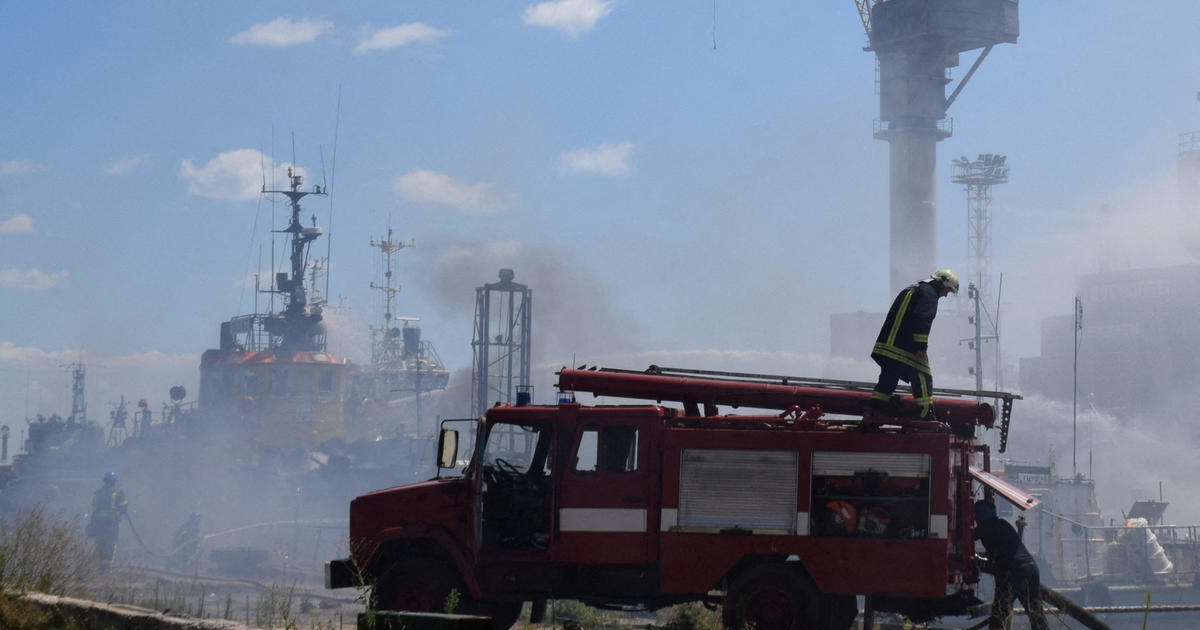 Russia insists strike on Ukrainian port of Odesa hit military targets