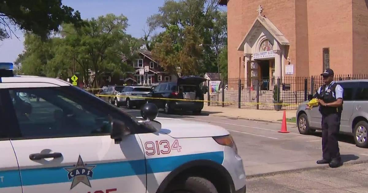 64 People Shot Over The Weekend In Chicago, But Shootings Are Down ...