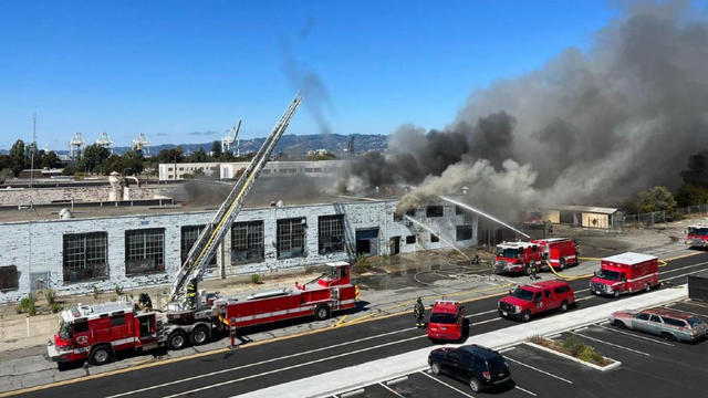 Alameda warehouse fire 