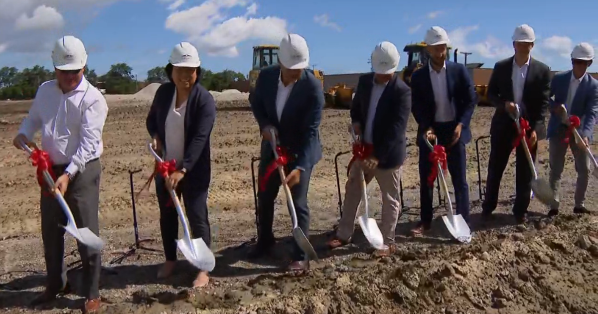 Construction begins on new industrial facility in Back of the Yards ...