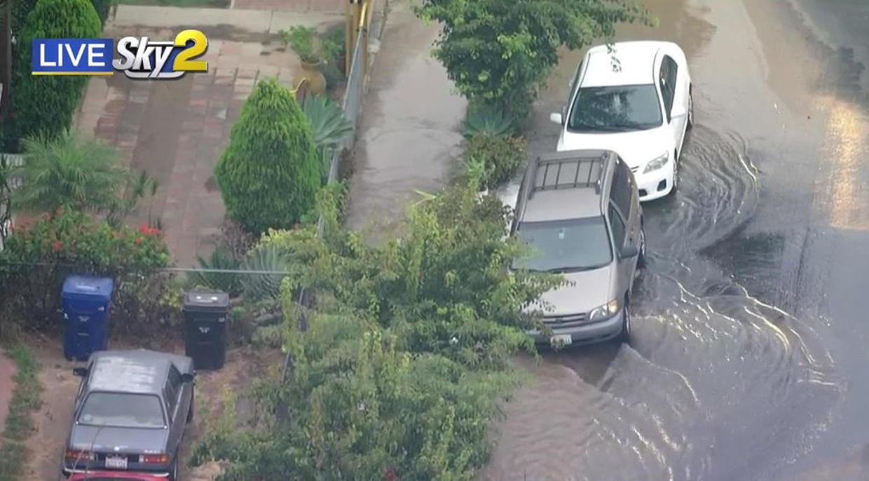 Several Lanes Of 101 Freeway Through Hollywood Flooded From Broken ...