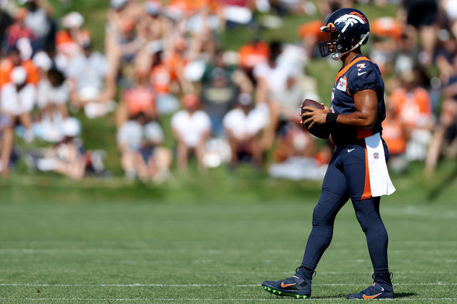 Russell Wilson's first Denver Broncos Training Camp practice