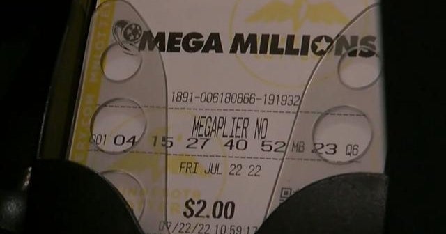 Illinois Lottery celebrates milestone of first instant ticket 7-11