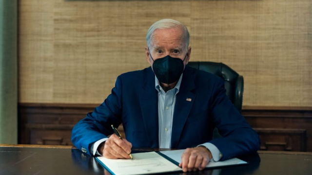 Biden tests positive for COVID-19 again but 