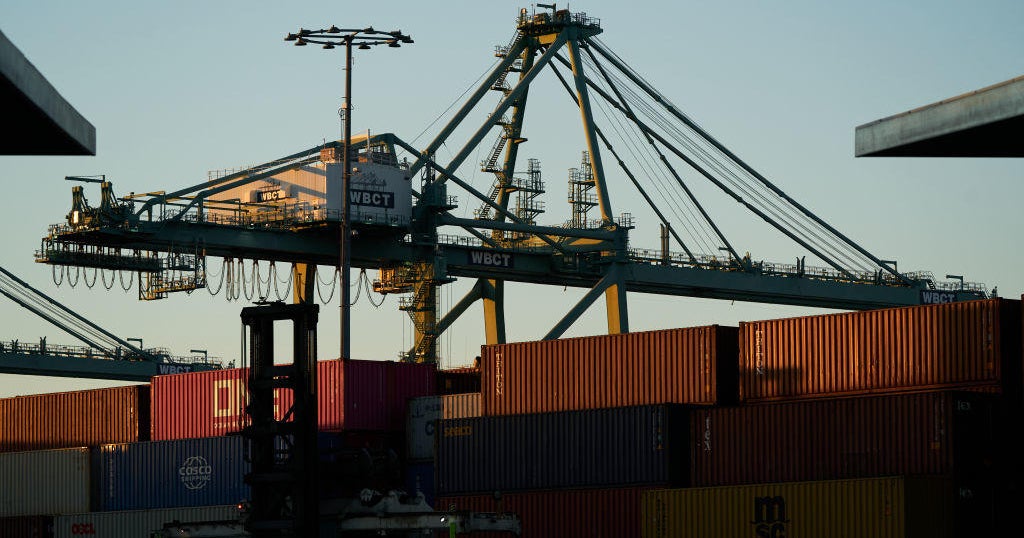 "The warehouses are full": Cargo begins clogging Port of Los Angeles amid railroad worker shortage