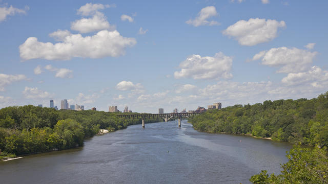 Mississippi River, Minneapolis and St. Paul, Minnesota, Midwest, USA 