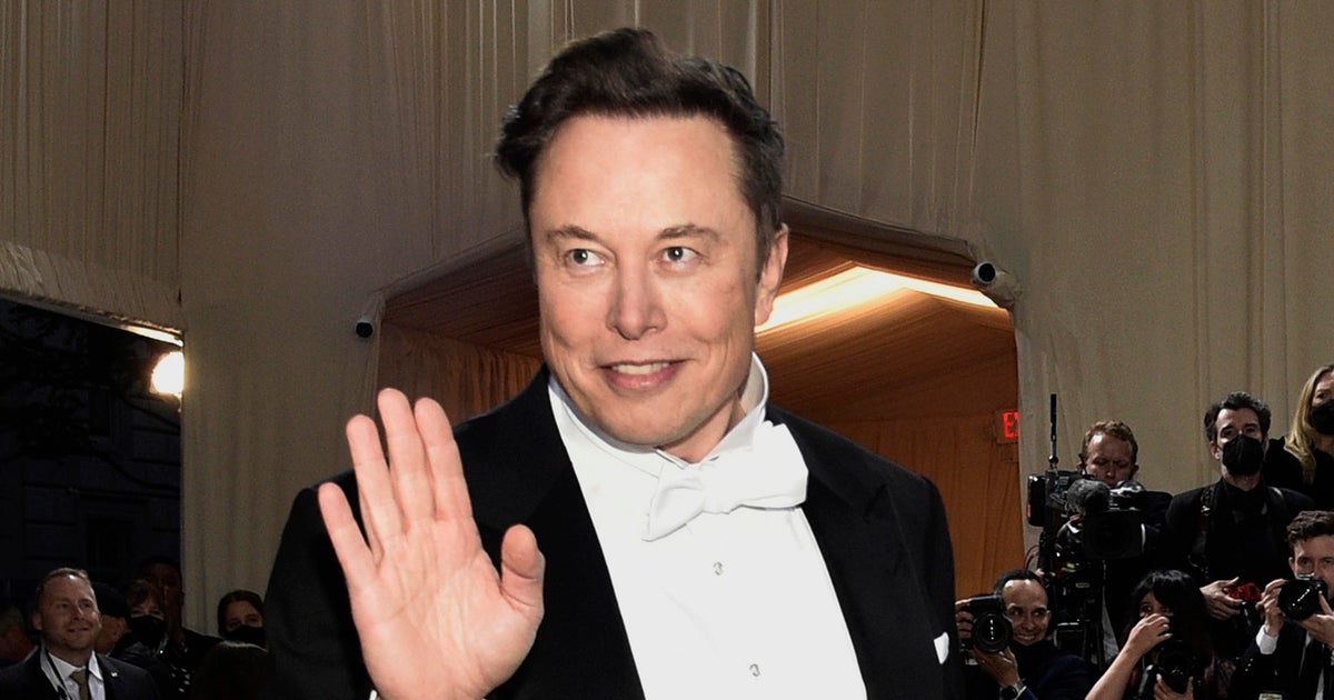 How would Elon Musk change Twitter?