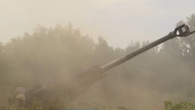 cbsn-fusion-cbs-documentary-looks-at-effort-to-support-ukrainian-fighters-thumbnail-1177485-640x360.jpg 