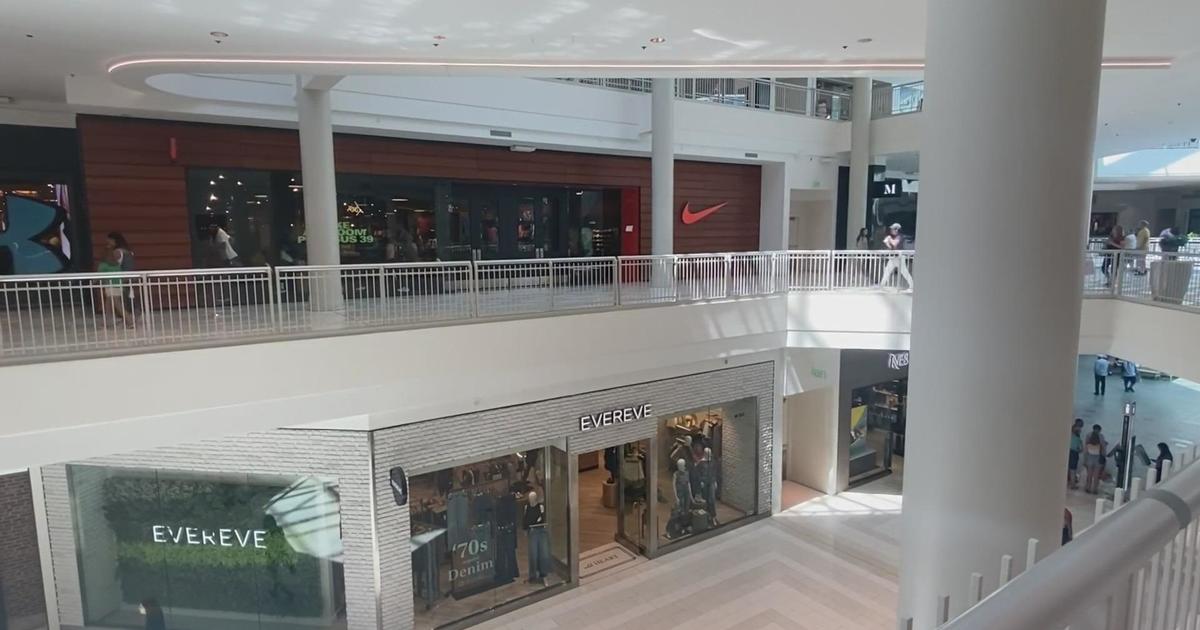 nike store mall of america
