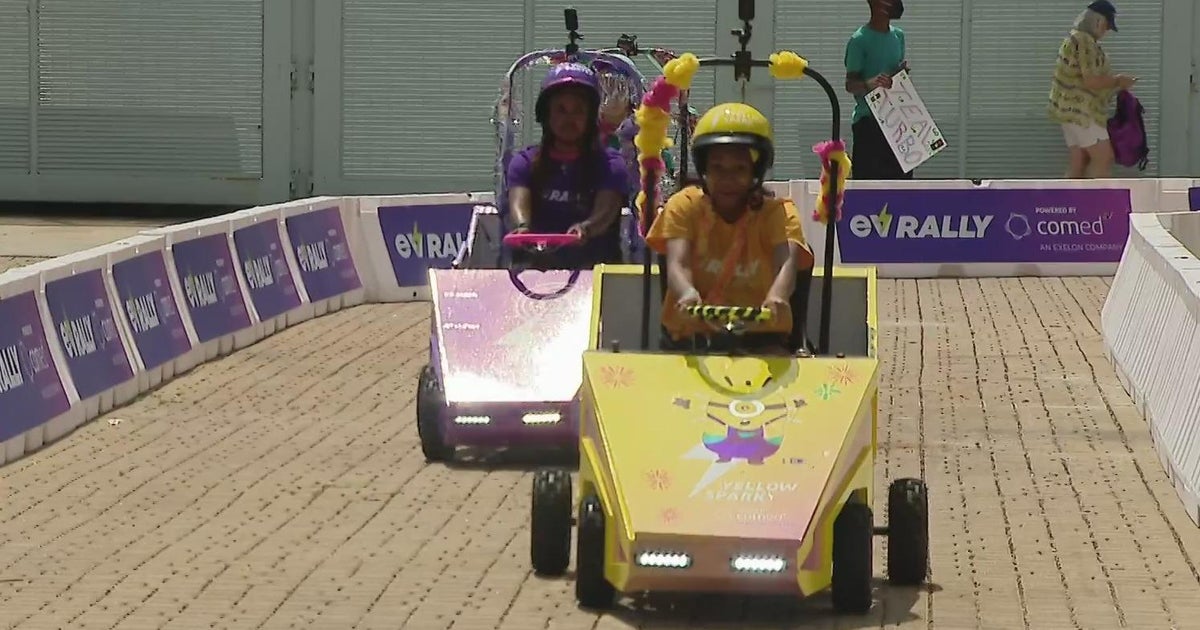 30 young women compete in EV Rally for STEM education - CBS Chicago