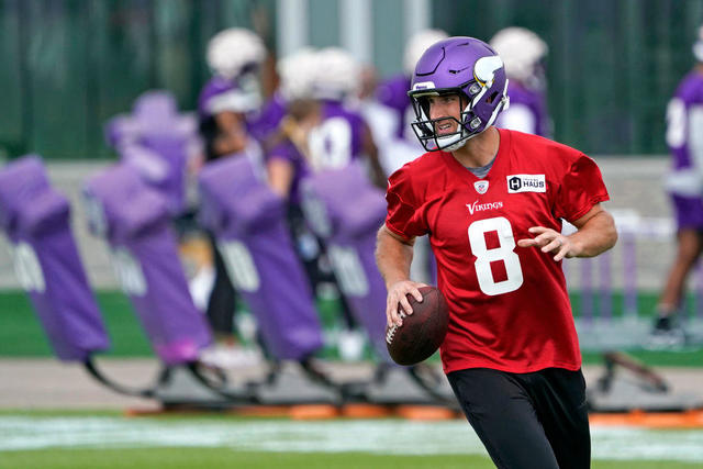 Kirk Cousins: Minnesota Vikings quarterback tests positive for Covid-19 and  will miss Green Bay Packers game, NFL News