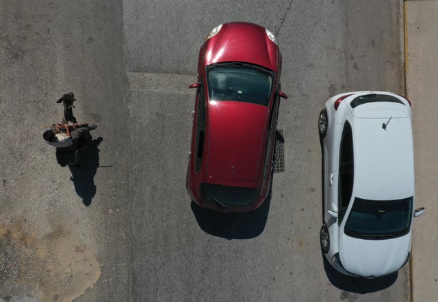 Japanese tourist Kotaro Takada tours in Turkiye with a donkey 