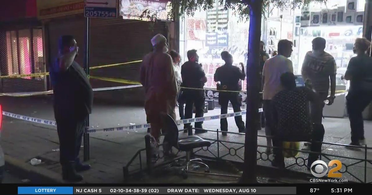 NYPD 10 suspects get away with almost 1M in jewelry in the Bronx