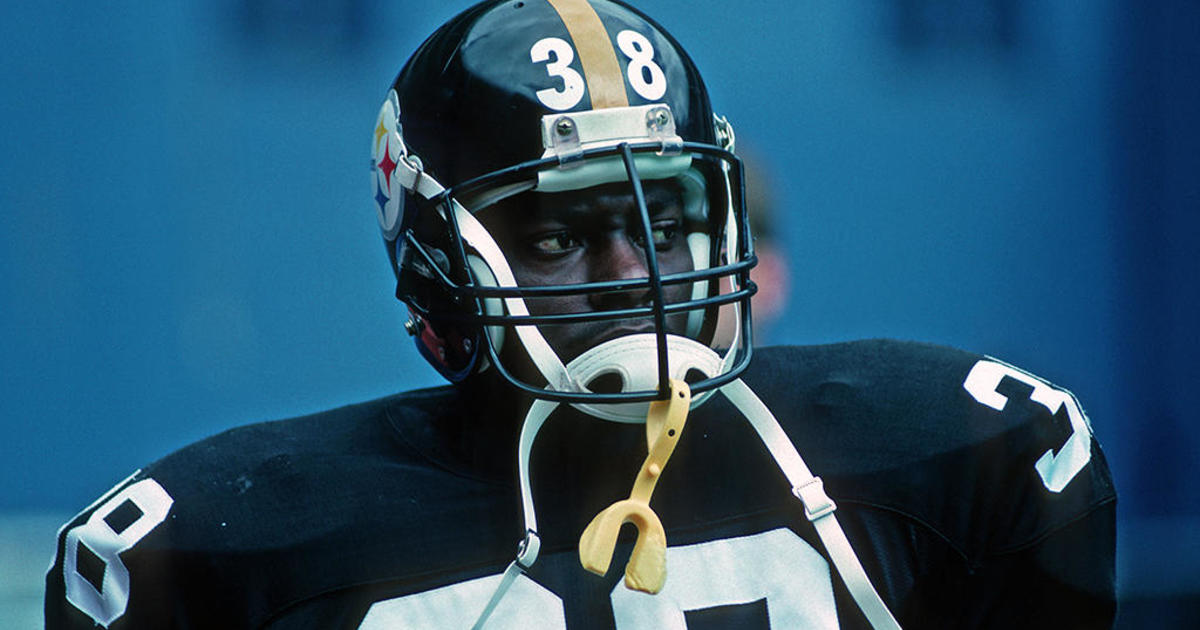 A detailed view of a Pittsburgh Steelers helmet is seen before the News  Photo - Getty Images