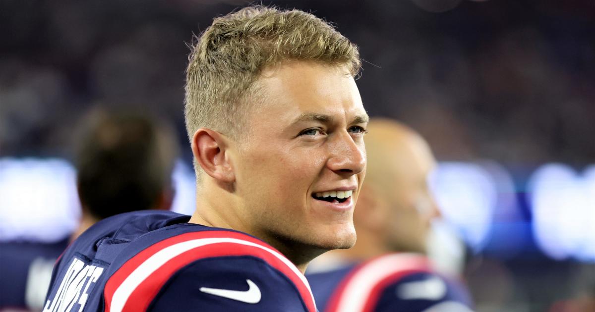 Patriots QB Mac Jones ranked 85th on NFL Top 100 Players of 2022