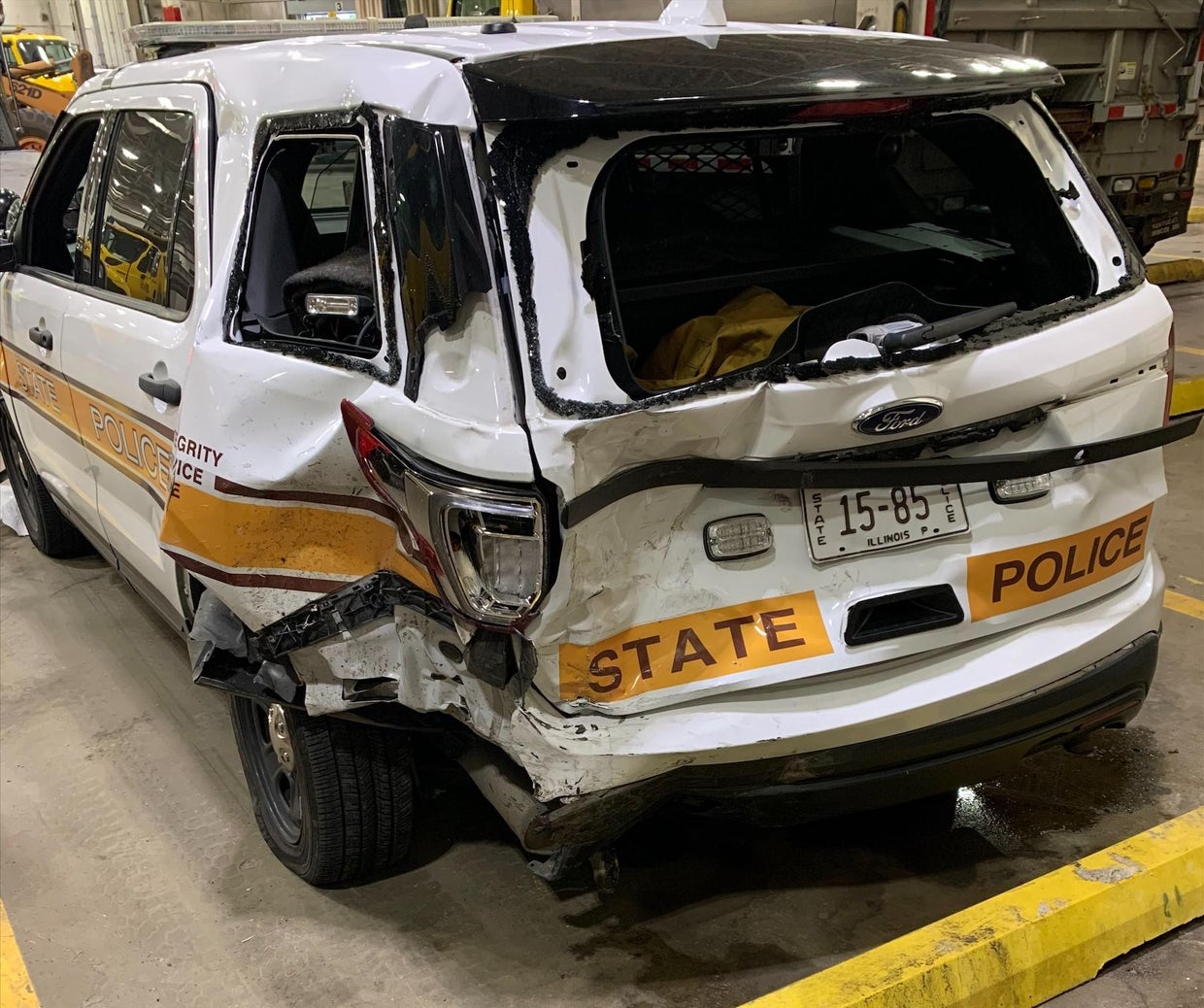 Illinois State Police squad car struck on I-355, driver hospitalized ...