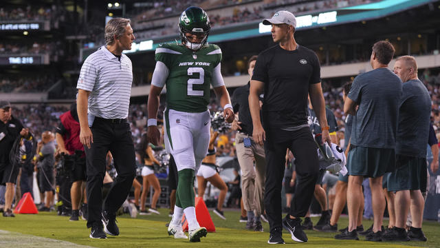Zach Wilson #2 of the New York Jets walks to the locker room after an injury against the Philadelphia Eagles in the first half of the preseason game against the New York Jets at Lincoln Financial Field on August 12, 2022 in Philadelphia, Pennsylvania. 