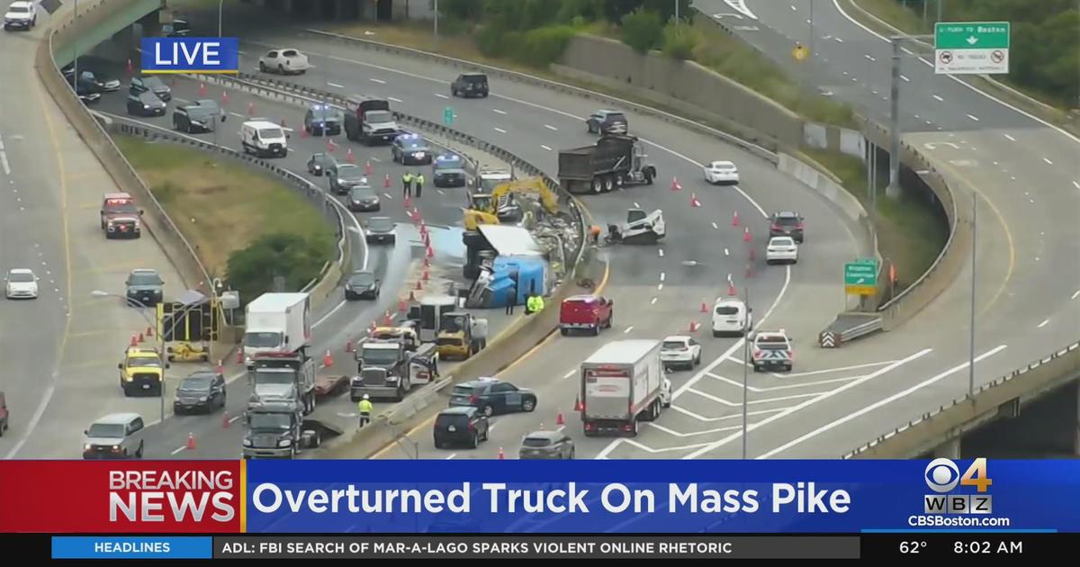 Overturned Tractor Trailer Causing Traffic Issues On Mass Pike In Boston Cbs Boston 6061