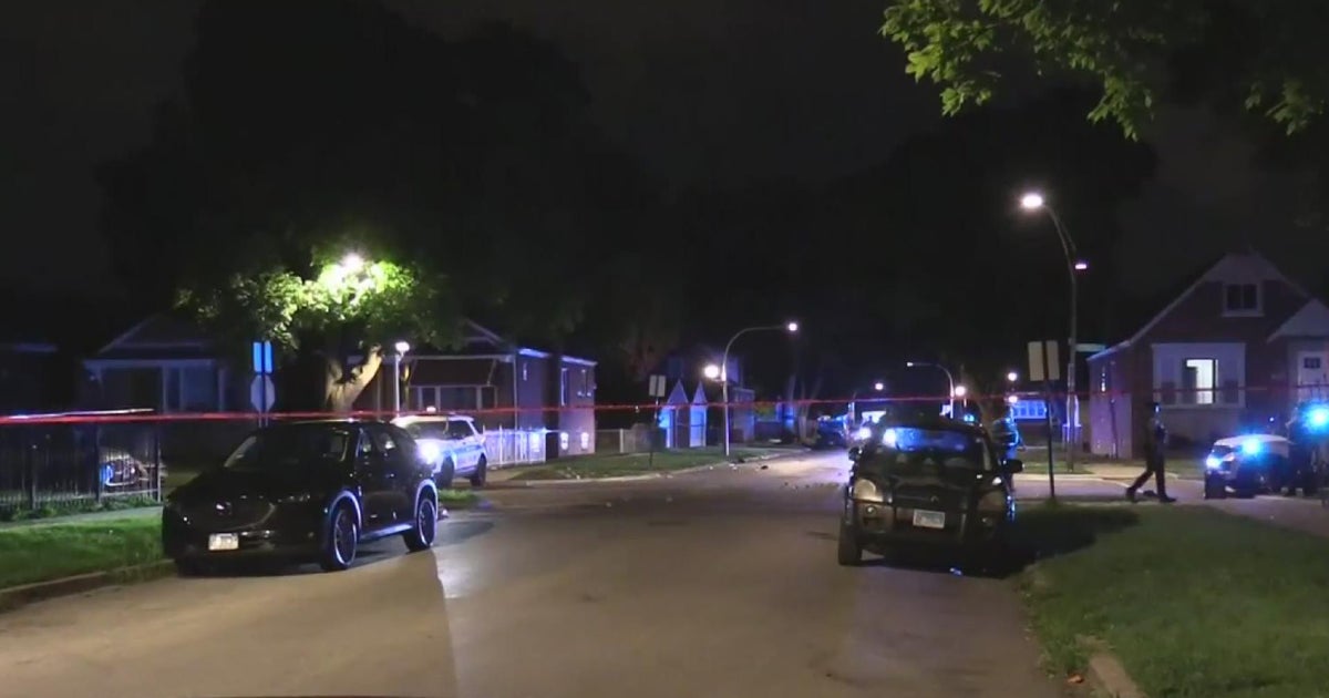 Woman killed, 4 wounded in mass shooting in Auburn Gresham - CBS Chicago