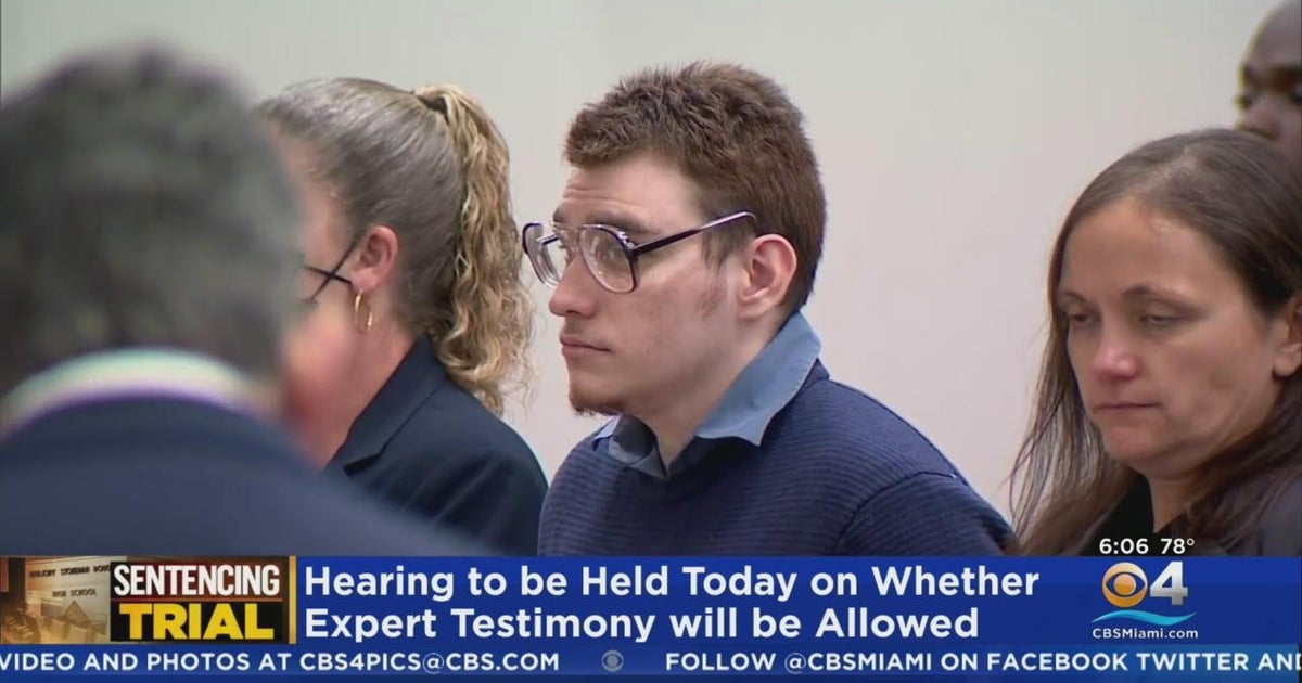 Hearing on expert testimony in Parkland shooter sentencing trial