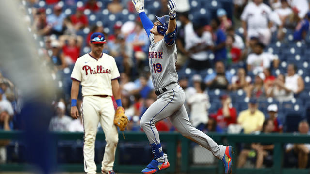 Nate Fisher excels in debut, Mark Canha hits 2 HRs as Mets rally