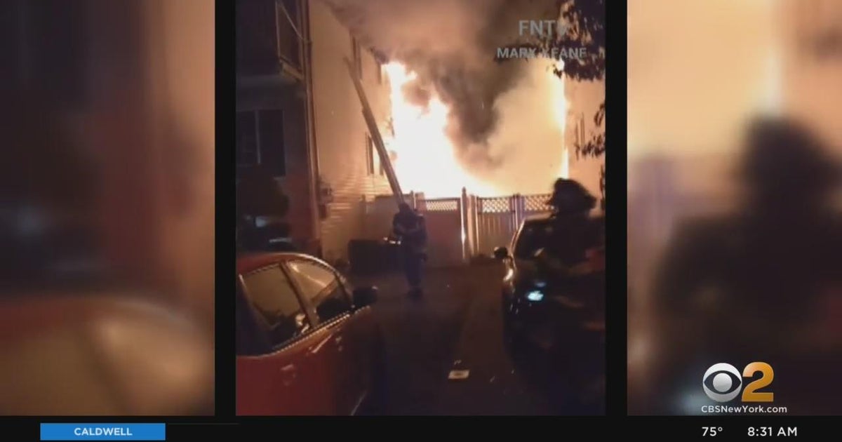 Staten Island house fire spreads to multiple homes, dozens displaced