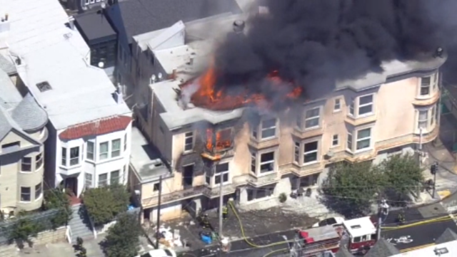 San Fran Crews Stop Spread of Apartment Fire