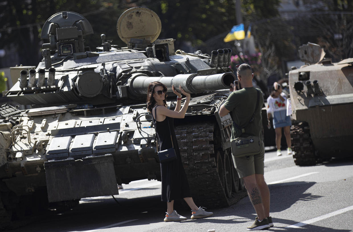 Ukrainas Varemerkemotstand Vises Da Det Markerer 31 år Med Uavhengighet ...