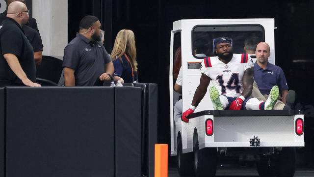 Saints WR Ty Montgomery carted off practice field with injury