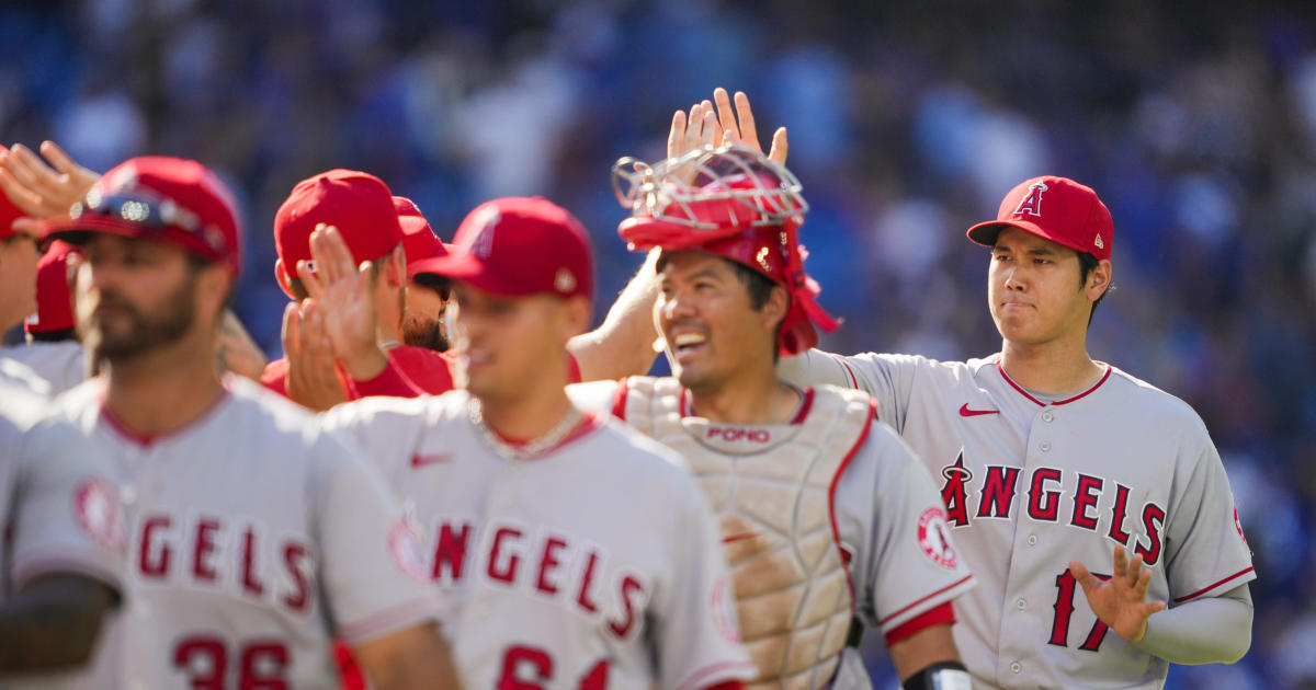 Ohtani Trout Homer As Angels Finish 3 Game Sweep Of Jays Cbs Los Angeles