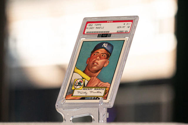 Rare Mickey Mantle card sells for record-breaking $5.2 million - CBS News