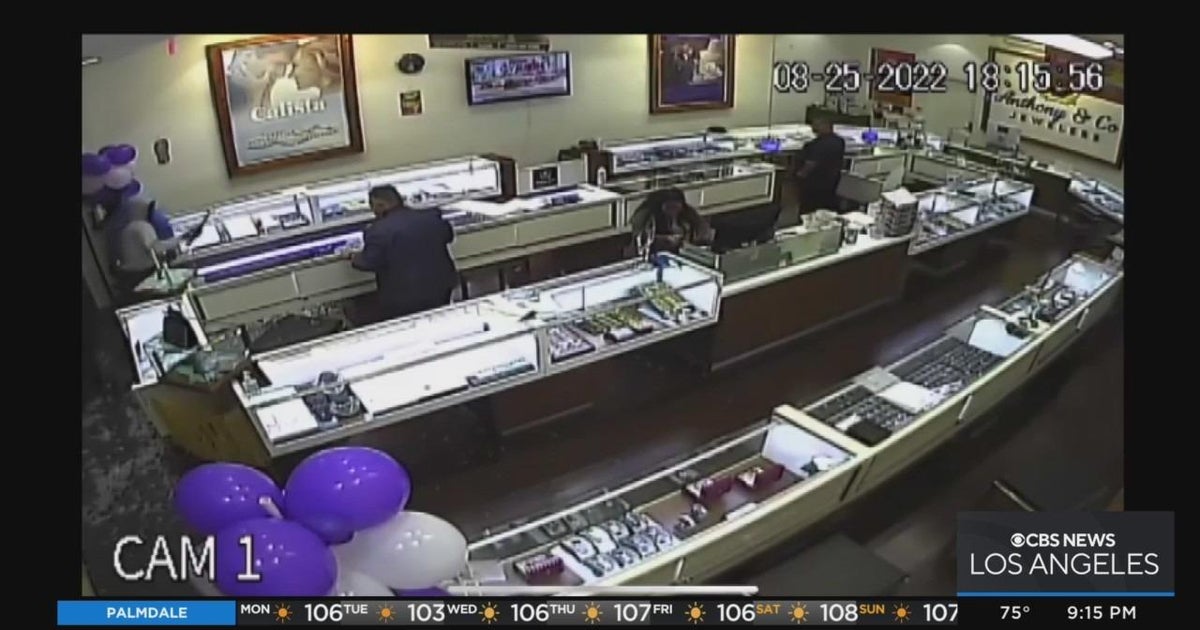 Montclair jewelry store hit for more than 200,000 in smashandgrab