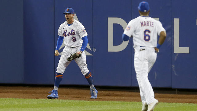 WATCH: Mets' Nimmo Makes Incredible Catch, Robs Dodgers' Turner of Homer -  Fastball