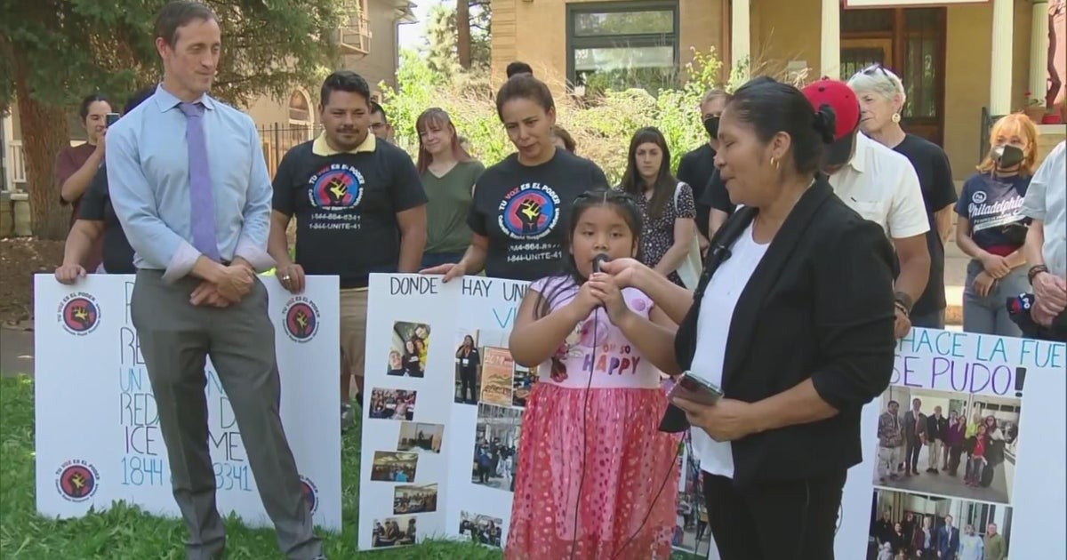 Mom of 5 granted permanent residency after 10-year deportation battle ...