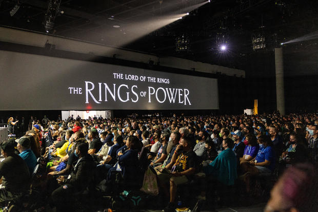 Behind the scenes with the cast of Amazon Primes, The Lord of the Rings: The Rings of Power, at San Diego Comic-Con 