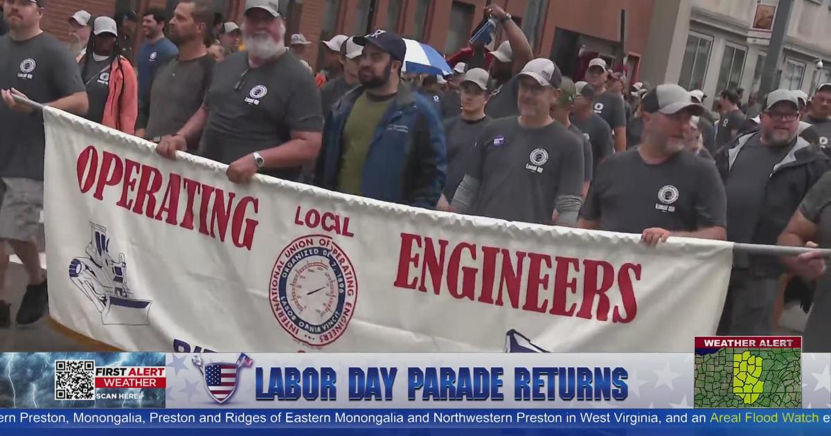 About 200 unions, local leaders march in Pittsburgh's Labor Day parade