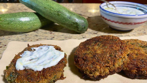 zucchini-cakes.png 