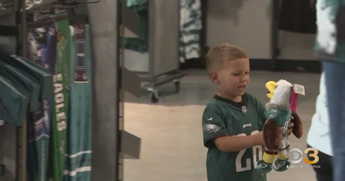 PHOTOS: Eagles fans 'gear up' for the Super Bowl