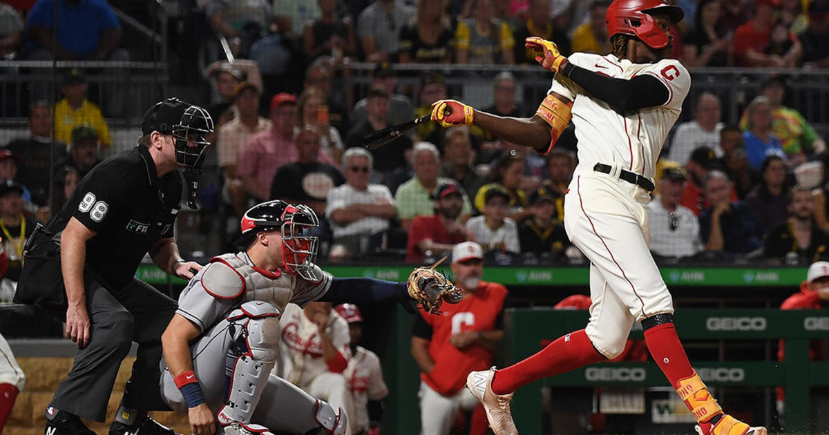 Cruz home run short of cycle, Pirates beat Cardinals 8-2