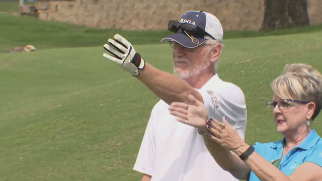 'It's a team effort': North Texas woman helps her blind husband continue to golf 
