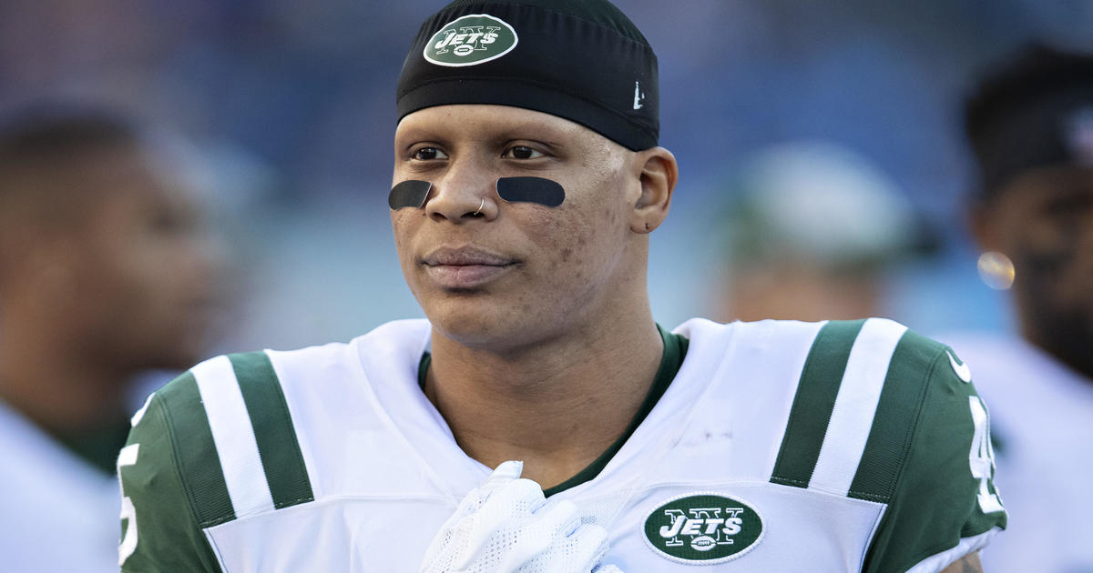 Jets safety, ex-Woodland Hills star Rontez Miles recovering from broken eye  socket