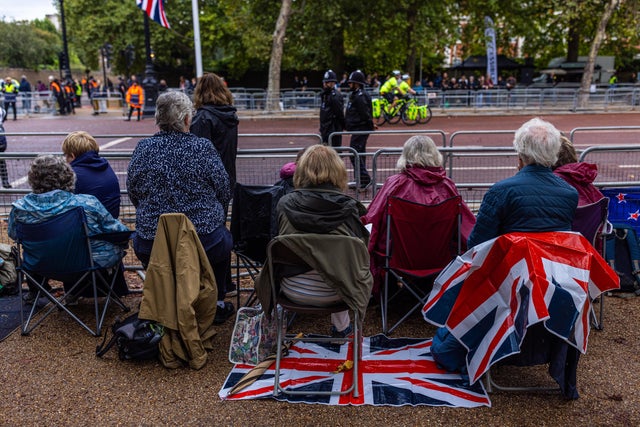 The Coffin Carrying Queen Elizabeth II Is Transferred From Buckingham Palace To The Palace Of Westminster 
